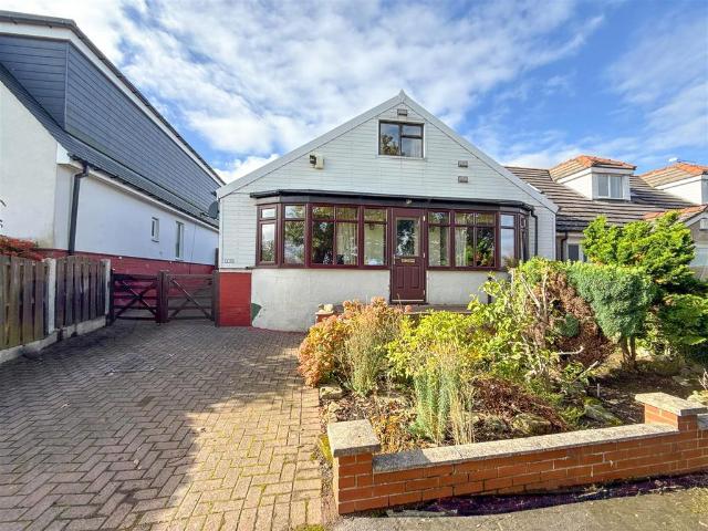 3 bedroom detached bungalow for sale