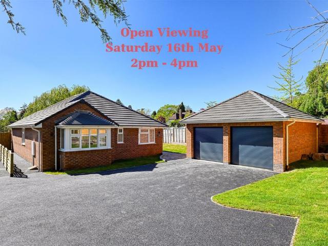 3 bedroom detached bungalow for sale