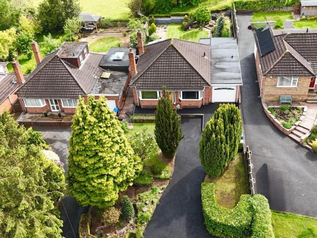 3 bedroom detached bungalow for sale