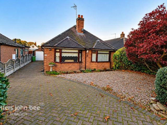 3 bedroom detached bungalow for sale