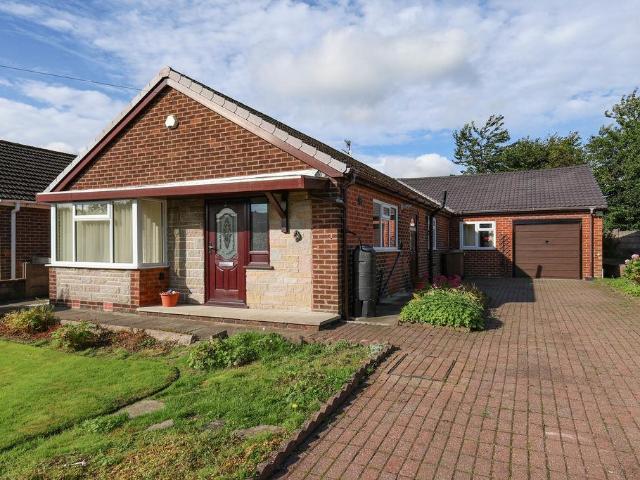 3 bedroom detached bungalow for sale