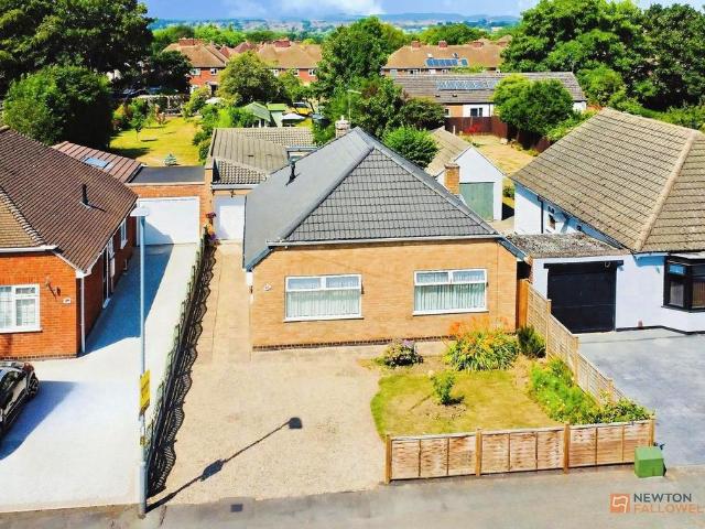 3 bedroom detached bungalow for sale