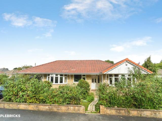 3 bedroom detached bungalow for sale