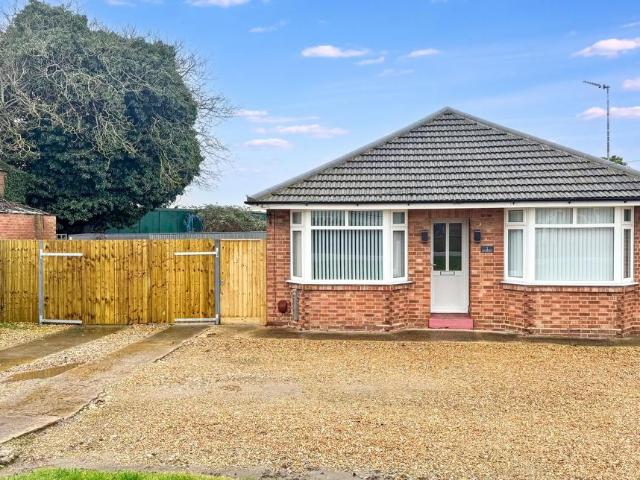 3 bedroom detached bungalow for sale