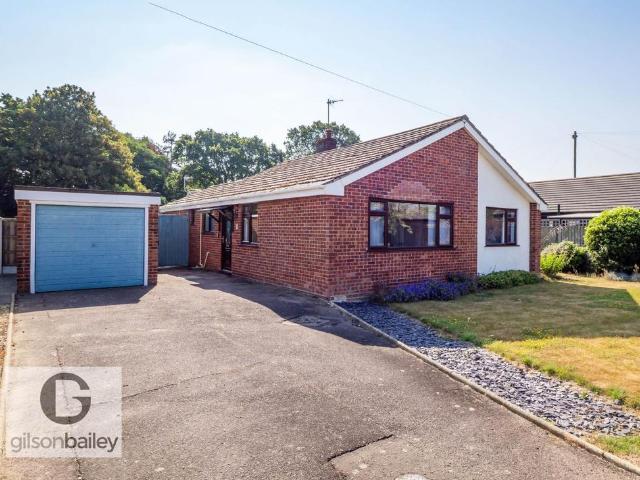 3 bedroom detached bungalow for sale