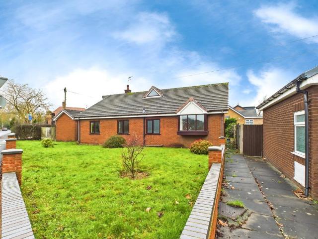 3 bedroom detached bungalow for sale