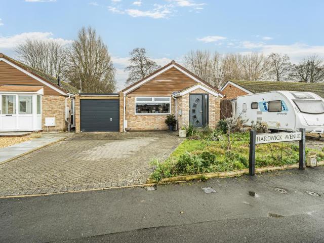 3 bedroom bungalow for sale