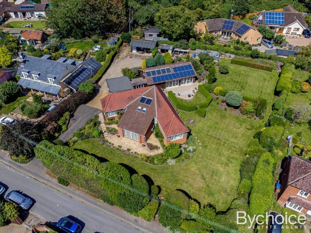 3 bedroom detached bungalow for sale