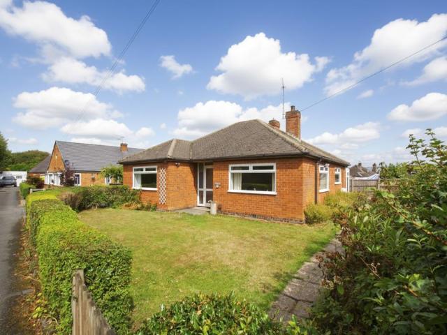 3 bedroom detached bungalow for sale