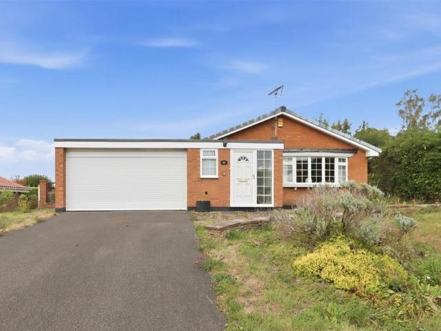 3 bedroom detached bungalow for sale