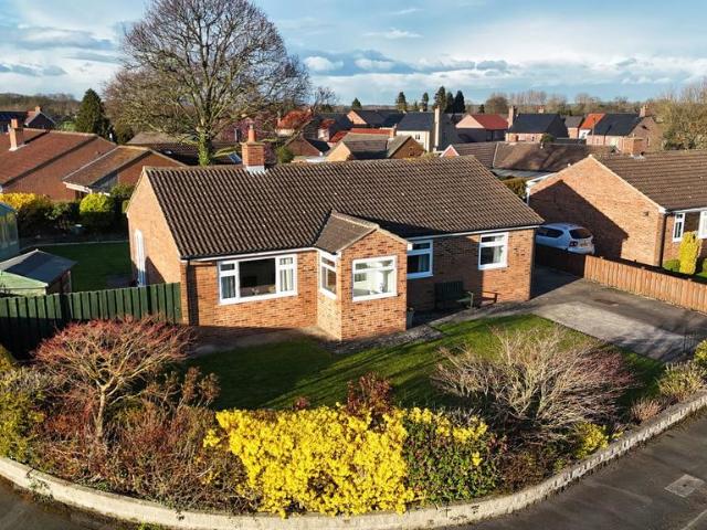 3 bedroom detached bungalow for sale
