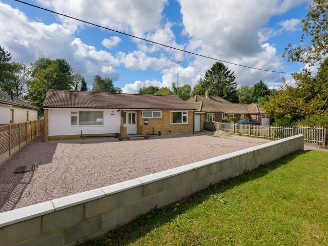 3 bedroom detached bungalow for sale