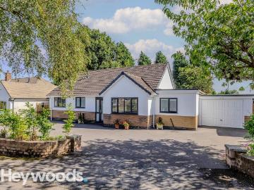 3 bedroom detached bungalow for sale