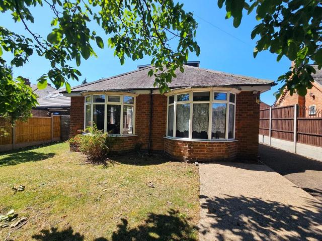3 bedroom detached bungalow for sale