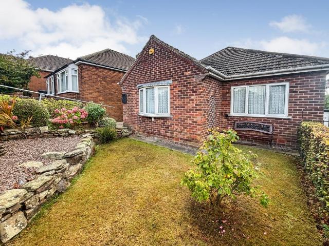 3 bedroom detached bungalow for sale
