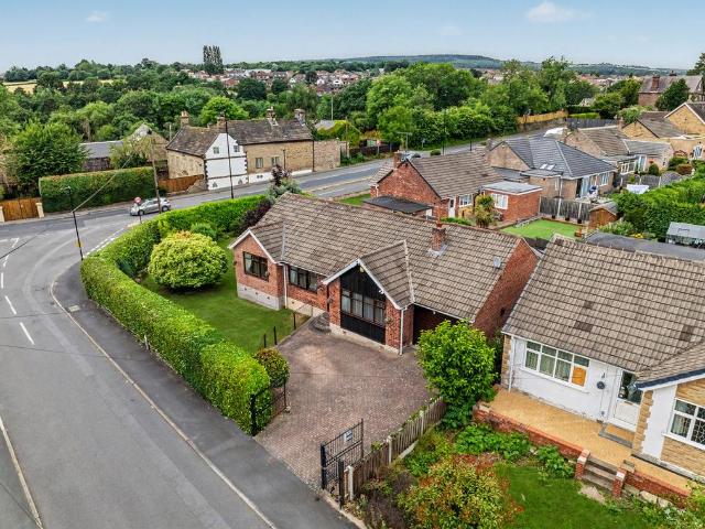 3 bedroom detached bungalow for sale