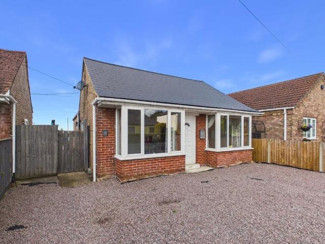 3 bedroom detached bungalow for sale