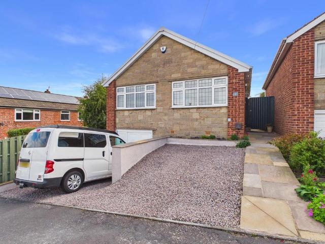 3 bedroom detached bungalow for sale