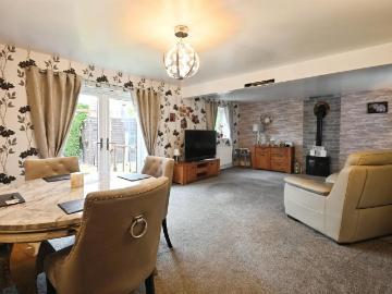 Fenland, East of England - Garden, Equipped kitchen