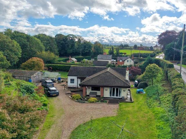 3 bedroom detached bungalow for sale
