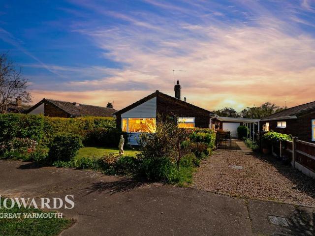 3 bedroom detached bungalow for sale