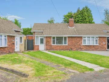 3 bedroom semi detached bungalow for sale
