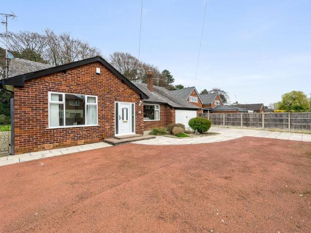 3 bedroom detached bungalow for sale