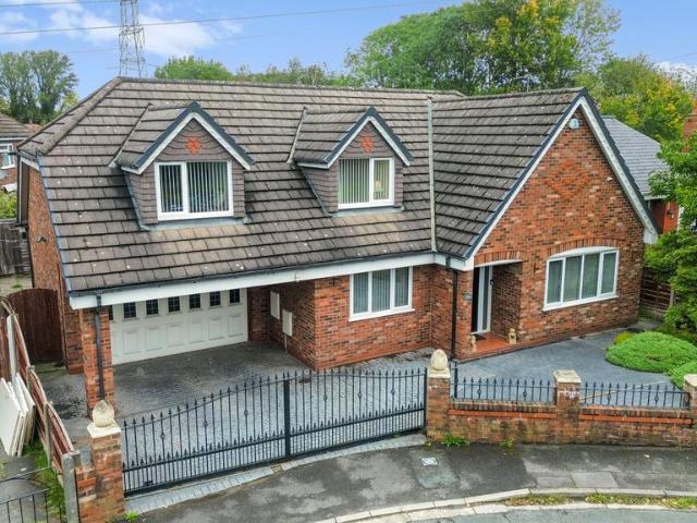 3 bedroom detached bungalow for sale