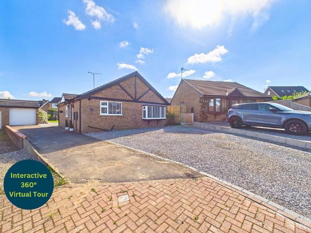 3 bedroom detached bungalow for sale