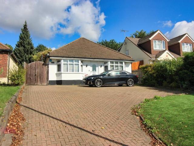 3 bedroom detached bungalow for sale
