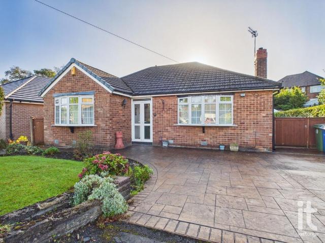 3 bedroom detached bungalow for sale