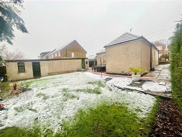 3 bedroom detached bungalow for sale