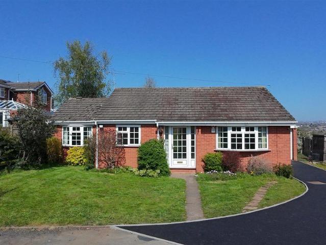 3 bedroom detached bungalow for sale