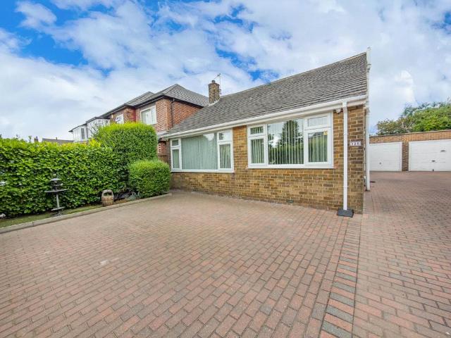 3 bedroom detached bungalow for sale