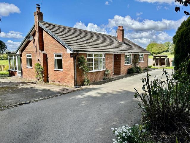 3 bedroom detached bungalow for sale