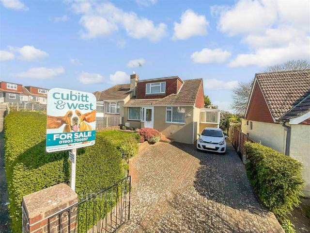 3 bedroom semi detached bungalow for sale