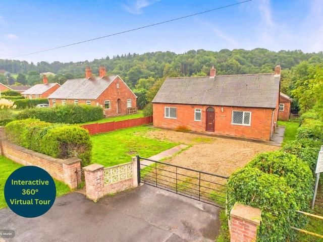 3 bedroom detached bungalow for sale