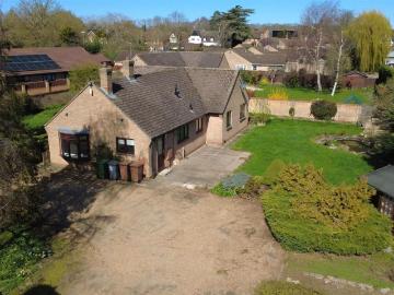 3 bedroom detached bungalow for sale
