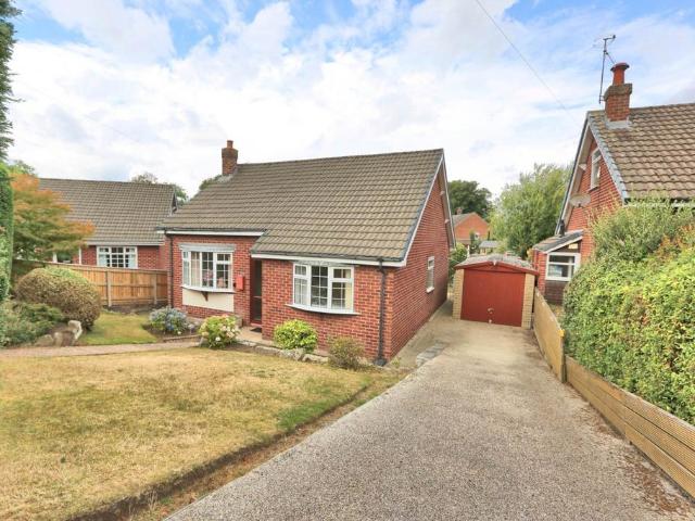 3 bedroom detached bungalow for sale