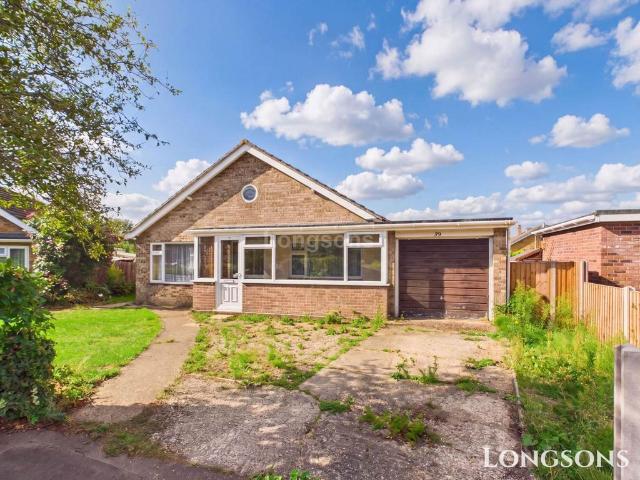 3 bedroom detached bungalow for sale