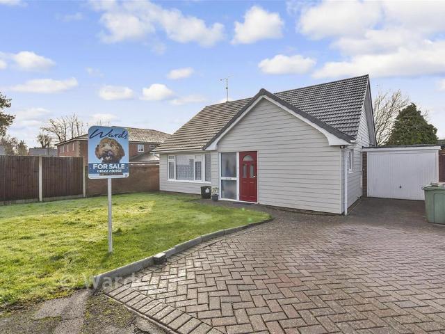 3 bedroom detached bungalow for sale