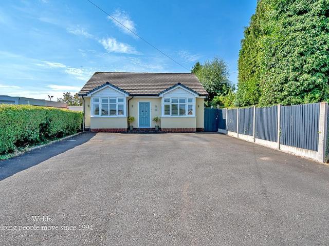 3 bedroom detached bungalow for sale