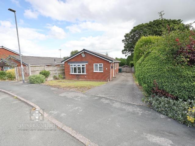 3 bedroom detached bungalow for sale
