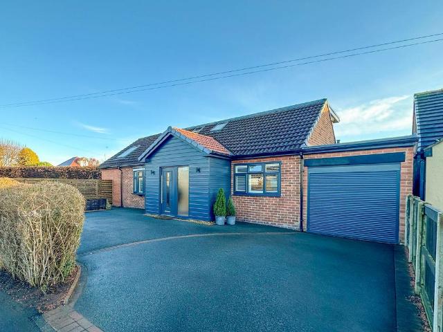 3 bedroom detached bungalow for sale