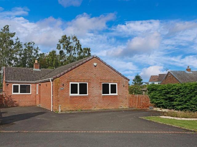 3 bedroom detached bungalow for sale