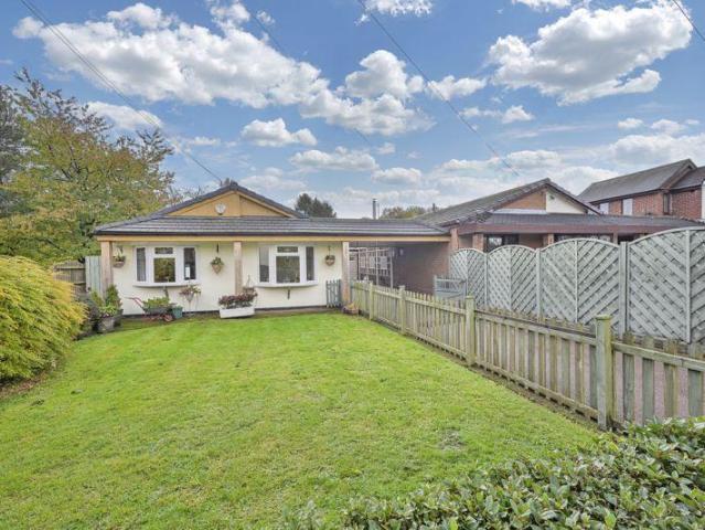 3 bedroom detached bungalow for sale
