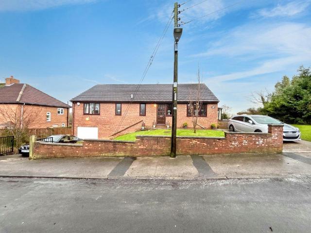 3 bedroom detached bungalow for sale