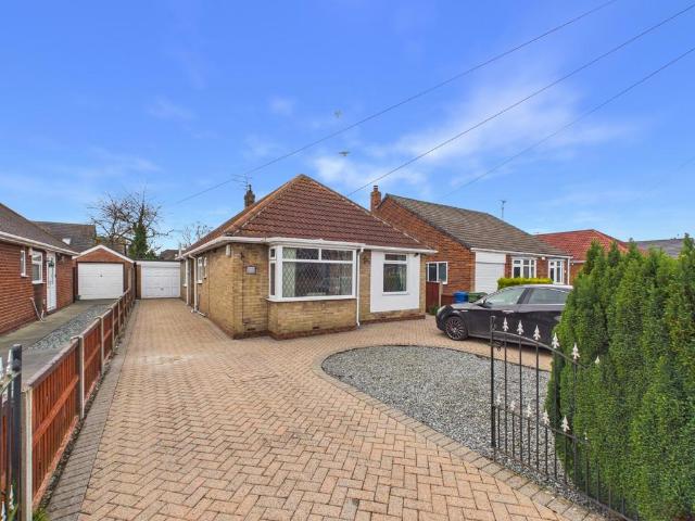 3 bedroom detached bungalow for sale