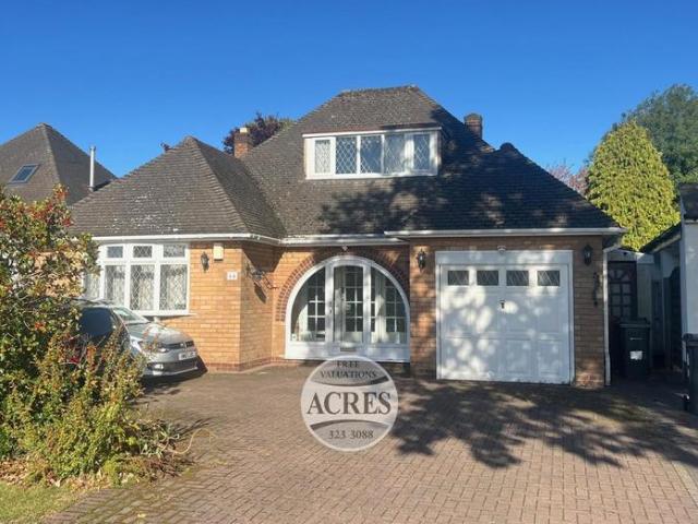 3 bedroom detached bungalow for sale
