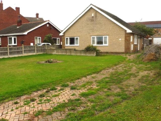 3 bedroom detached bungalow for sale